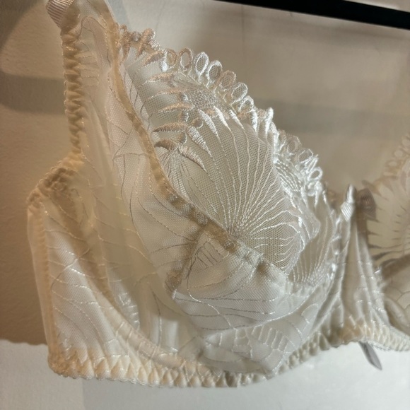 NESSA LINGERIE Sz 85H 38F US Bra Selena Ecru Soft Underwire Lace Adjustable NEW - Picture 3 of 10